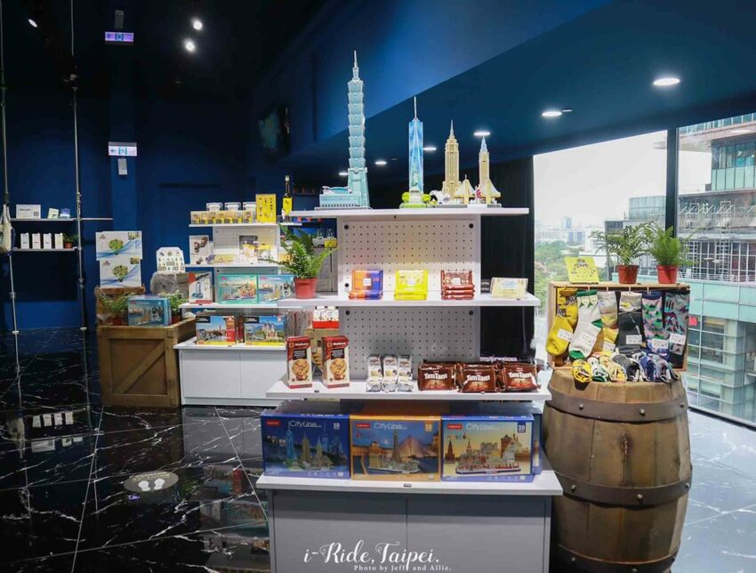 【台北景點】i-Ride TAIPEI 飛行劇院，身歷其境的5D感受，一起環遊世界吧！