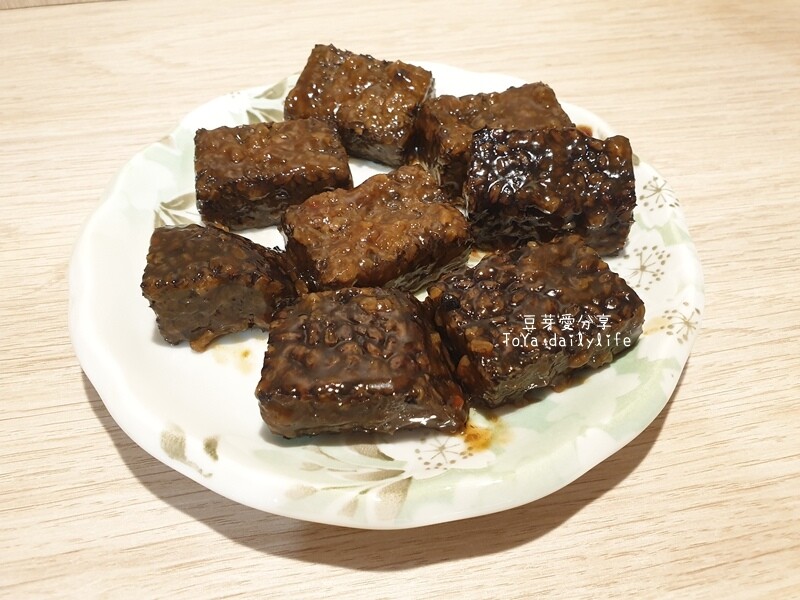 gai aa lobi 麻辣滷味｜審計新村人氣「麻辣滷味」金典誠品也有哦 🌱豆芽愛吃在台中