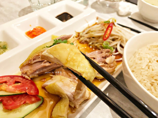 【台中 南屯】PappaRich Taiwan 金爸爸(文心秀泰店)，正宗馬來西亞料理，台灣第四家店悄悄在9月文心秀泰開幕囉！