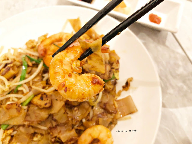 【台中 南屯】PappaRich Taiwan 金爸爸(文心秀泰店)，正宗馬來西亞料理，台灣第四家店悄悄在9月文心秀泰開幕囉！