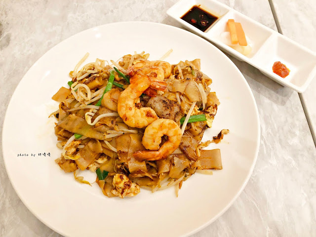 【台中 南屯】PappaRich Taiwan 金爸爸(文心秀泰店)，正宗馬來西亞料理，台灣第四家店悄悄在9月文心秀泰開幕囉！