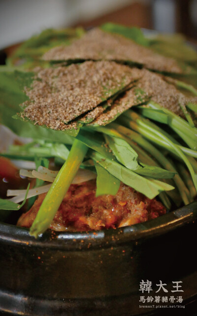 《台中西屯》韓大王馬鈴薯豬骨湯│逢甲一個人也能吃的韓國美食馬 韓大王馬鈴薯豬骨湯-9