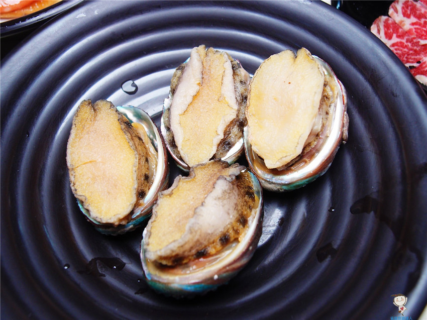 壹街燒烤|台中頂級食材:和牛,大干貝,無骨牛小排吃到飽,只需$699/$899 - 達人Emily的播報台