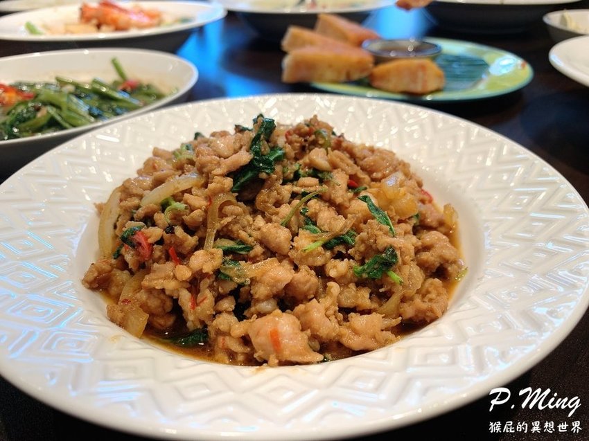 【台北內湖】內湖網美風泰式料理-P.Ming泰式廚坊！月亮蝦餅超級厚！平價美味，CP值高，適合慶生聚餐！內湖737巷附近！ @猴屁的異想世界