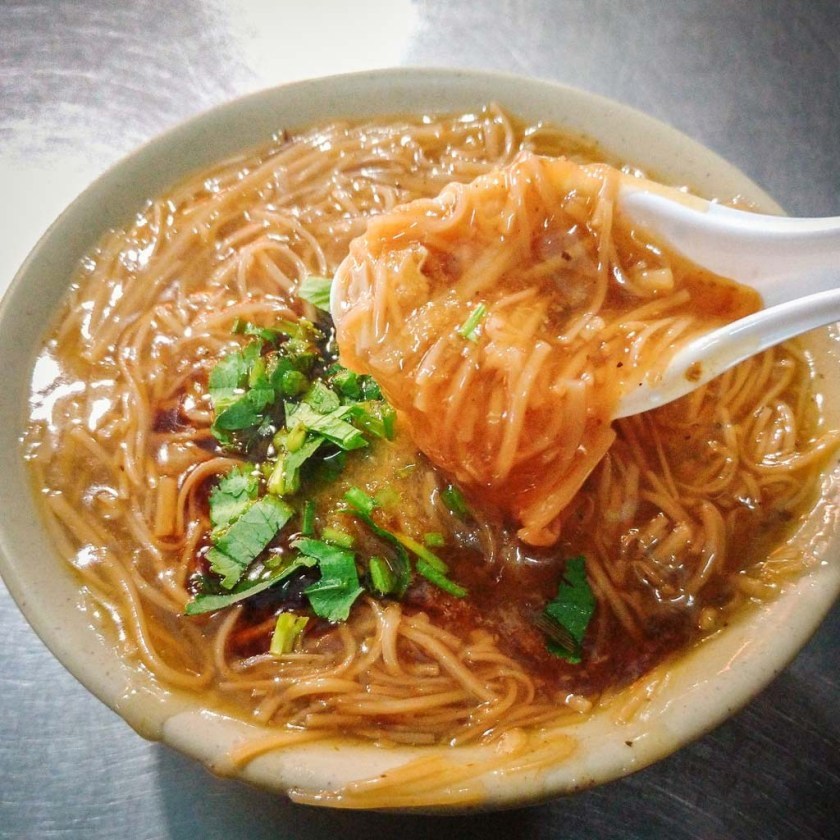 蚵仔麵線