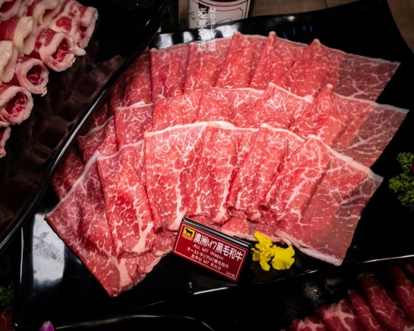 [台南 火鍋]新馬辣經典麻辣鍋(南紡店)開幕囉!澳洲M7和牛,16款哈根達斯