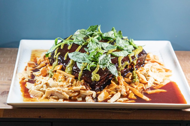 預約制華國私廚，民生社區美食新亮點，品嚐奢華華國烤鴨盛宴