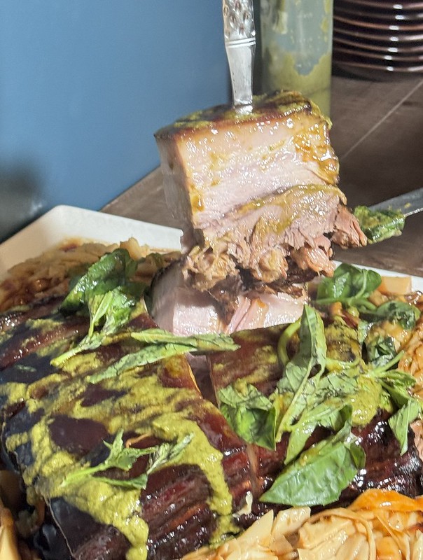 預約制華國私廚，民生社區美食新亮點，品嚐奢華華國烤鴨盛宴