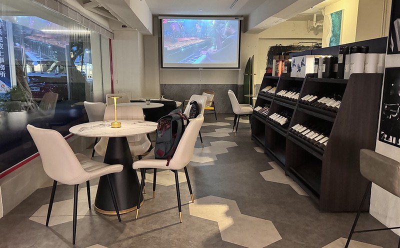 預約制華國私廚，民生社區美食新亮點，品嚐奢華華國烤鴨盛宴