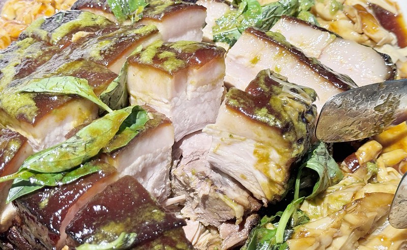 預約制華國私廚，民生社區美食新亮點，品嚐奢華華國烤鴨盛宴