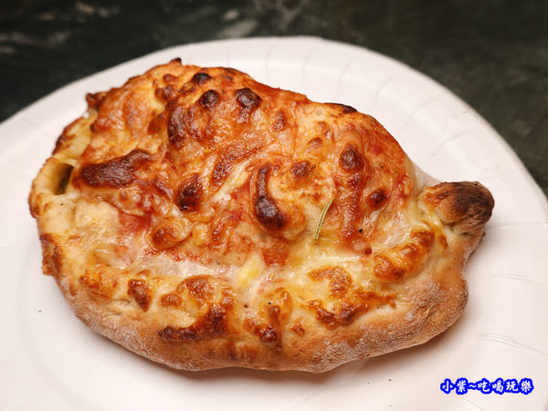 披薩餃-水果兔窯烤披薩饒河店 (2).jpg
