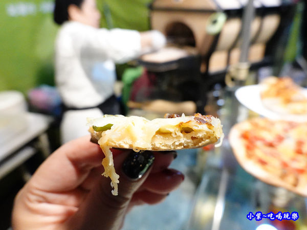 鮮菇蘆筍披薩-水果兔窯烤披薩饒河店  (3).jpg