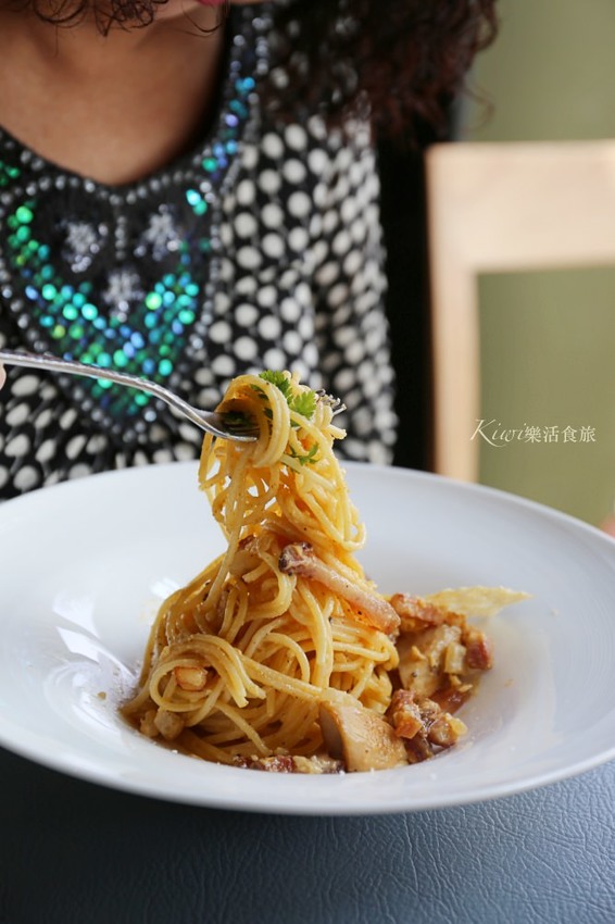 彰化首創皮革手工坊，路思大新創園區｜打造彰化唯一沙伯迪奧品牌、皮革、咖啡、義式料理、餐酒館美食美酒饗宴，提供住宿，近彰化交流道/彰化市區 - Kiwi 樂活食旅