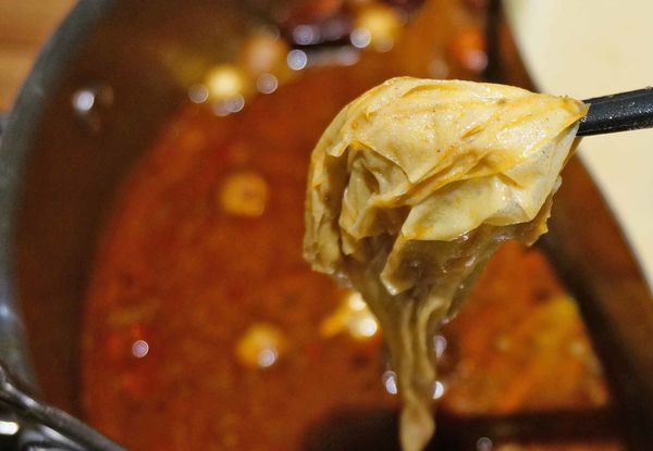 【新莊美食】囍富鍋吧-純天然食材熬煮火鍋湯頭搭配高品質的食材,必吃火鍋店推薦