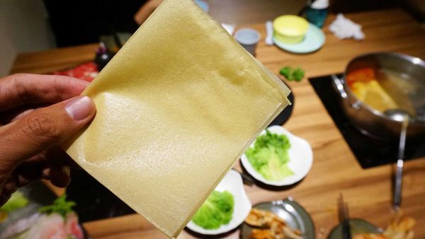 【新莊美食】囍富鍋吧-純天然食材熬煮火鍋湯頭搭配高品質的食材,必吃火鍋店推薦