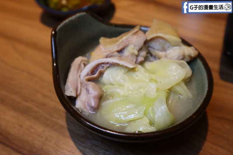 新莊囍富火鍋.中港路火鍋.囍富鍋吧.必吃火鍋.胡椒雞湯