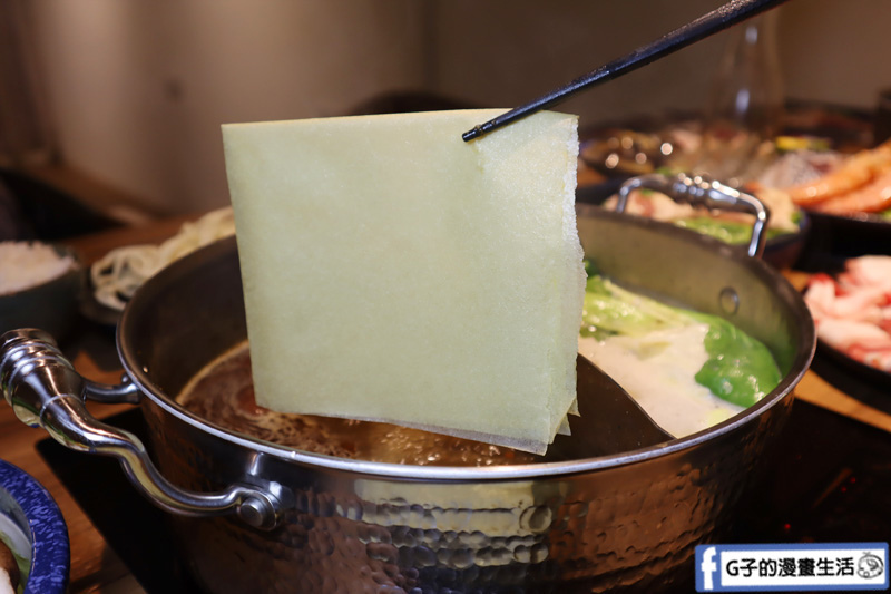 新莊囍富火鍋.中港路火鍋.囍富鍋吧.必吃火鍋.胡椒雞湯