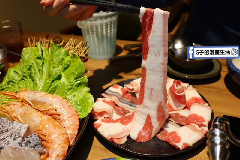 新莊囍富火鍋.中港路火鍋.囍富鍋吧.必吃火鍋.胡椒雞湯