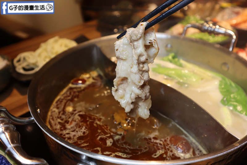 新莊囍富火鍋.中港路火鍋.囍富鍋吧.必吃火鍋.胡椒雞湯