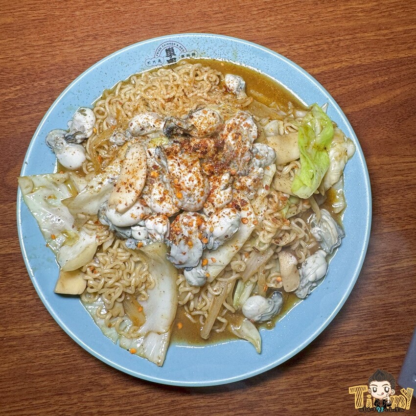 全新竹最平價的麻辣烤魚只要299元！人氣鹽酥雞店還有整隻炸帝王蟹上桌！ 車庫鹽酥雞季節限定新品香辣烤魚只要299元！ (菜單營業時間地址電話) - 跟著踢小米吃喝玩樂趣