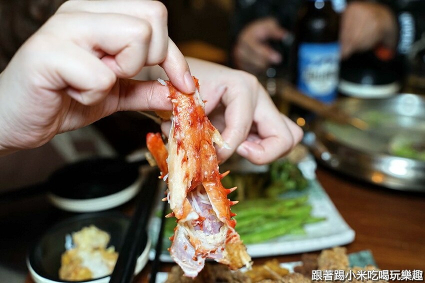 全新竹最平價的麻辣烤魚只要299元！人氣鹽酥雞店還有整隻炸帝王蟹上桌！ 車庫鹽酥雞季節限定新品香辣烤魚只要299元！ (菜單營業時間地址電話) - 跟著踢小米吃喝玩樂趣