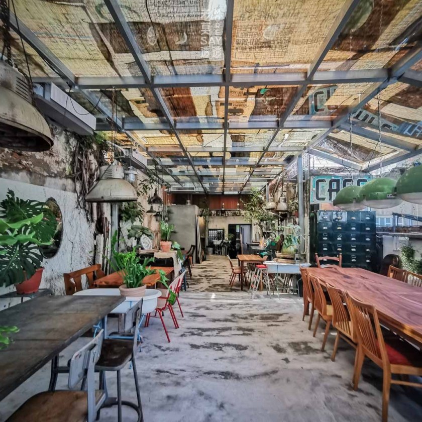 [台南 早午餐]中西區正興街花樓咖啡-Follow Coffee lll,IG網美打卡名店!