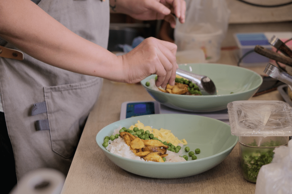 志氣咖哩 台中西區 美村路美食 台中咖哩飯 賽的日札 9394-min.png