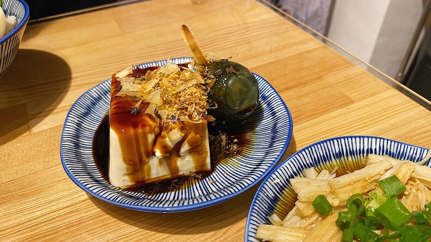 【花蓮美食】阿樂鴨片飯/黃昏市場內的隱藏小吃