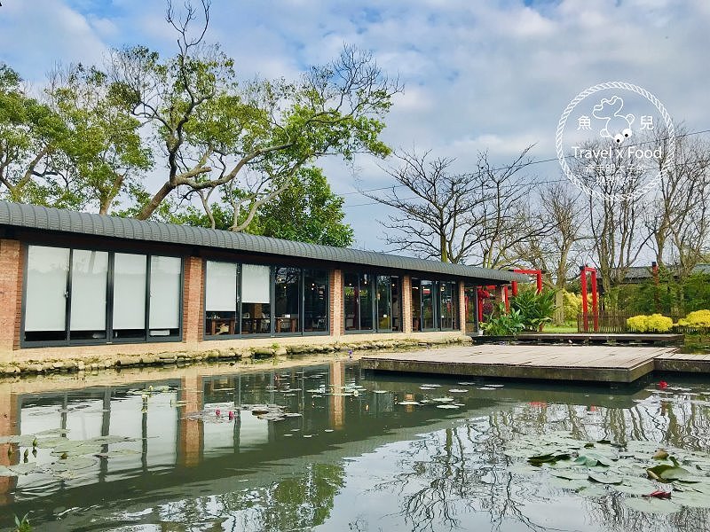 【春採莓夏賞荷】林家古厝 DIY、抓週、窯燒、找樂子;草菓農場採無農藥溫室草莓,親子一同放電去! @魚兒 x 牽手明太子的「視」界旅行