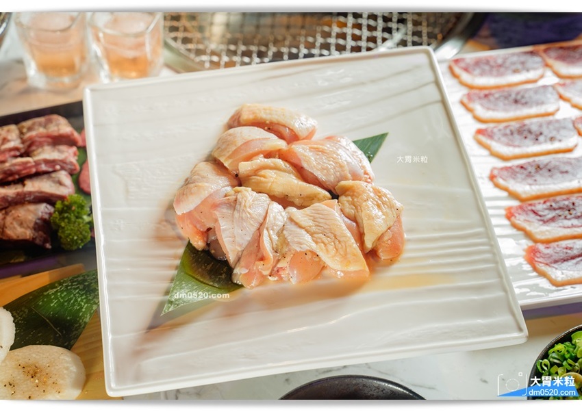 YKNK club遠百信義