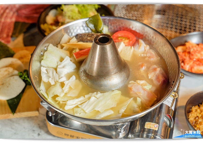 YKNK club遠百信義