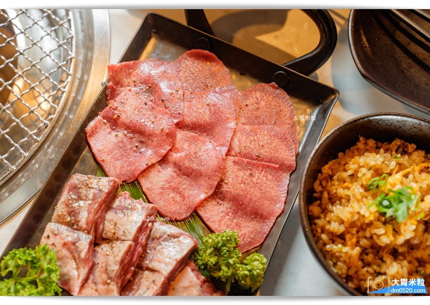 YKNK club遠百信義