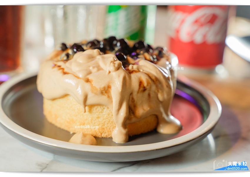 YKNK club遠百信義