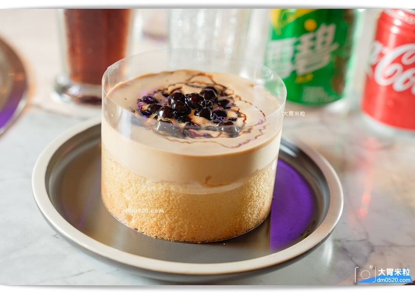 YKNK club遠百信義