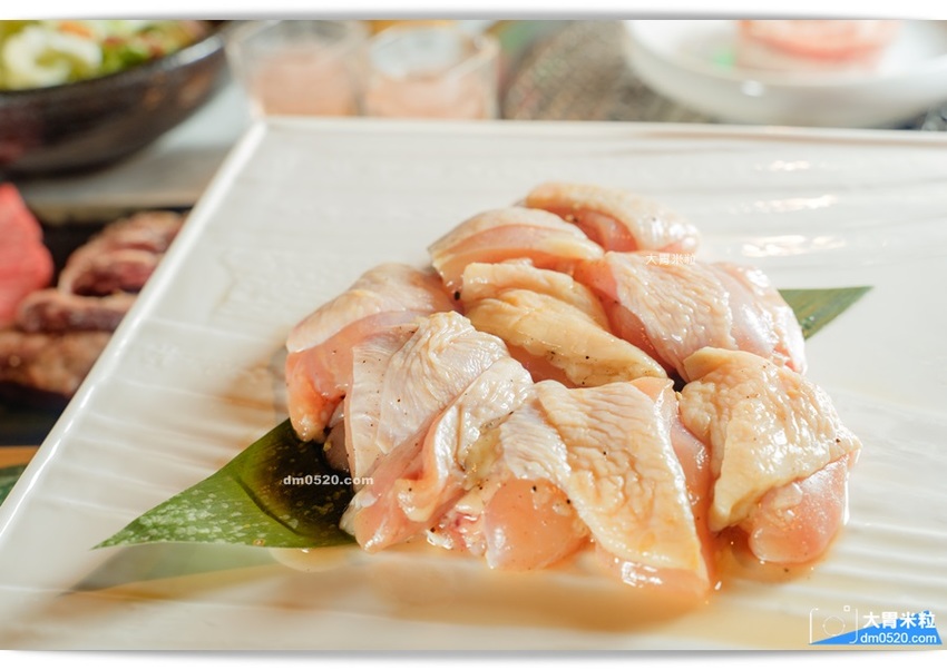 YKNK club遠百信義