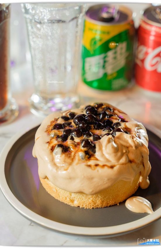 YKNK club遠百信義