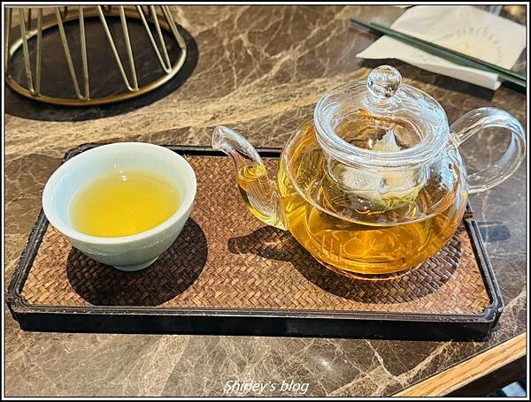 捷運市政府站 ‧ 心潮飯店/永心鳳茶