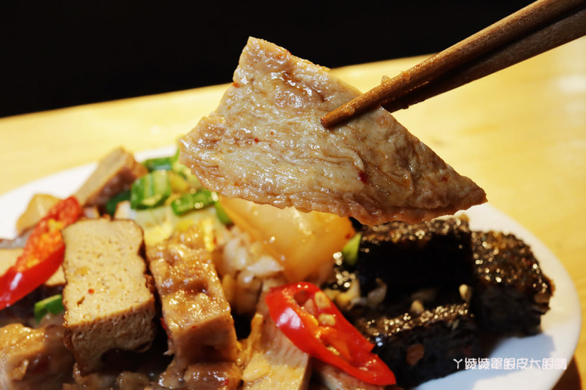 新竹滷味推薦秘醬滷味!來自上海的冷滷味,獨門滷汁香氣逼人!必吃巨大旗津黑輪片跟炸蛋