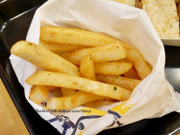 【淡水美食】山雞部 San Gee Boo-淡水新市店 #花雕炸雞 #酥皮蛋餅 #台中肉蛋綿吐司 (10).JPG