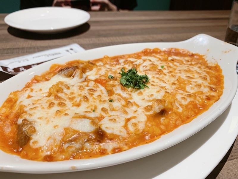 台中南屯 || 莫凡彼咖啡館 Movenpick Café・甜蜜冰淇淋金磚吐司・文心秀泰下午茶推薦