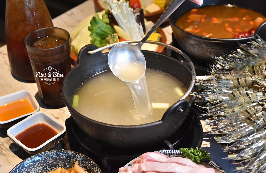 台中公益路火鍋 名人鍋  百蝦鍋15