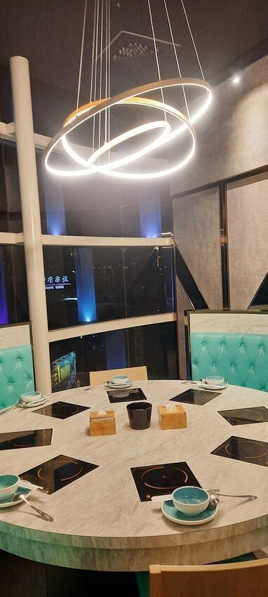 美食 ░ jhujian築間幸福鍋物 高雄大立店,豐富新鮮的海鮮和高CP值性價比,吃火鍋看夜景-高雄質感火鍋推薦_107.jpg 美食 ░ jhujian築間幸福鍋物 高雄大立店,豐富新鮮的海鮮和高CP值性價比,吃火鍋看夜景-高雄質感火鍋推薦_107.jpg