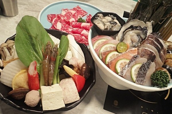 美食 ░ jhujian築間幸福鍋物 高雄大立店,豐富新鮮的海鮮和高CP值性價比,吃火鍋看夜景-高雄質感火鍋推薦_29.jpg 美食 ░ jhujian築間幸福鍋物 高雄大立店,豐富新鮮的海鮮和高CP值性價比,吃火鍋看夜景-高雄質感火鍋推薦_29.jpg