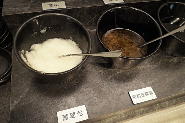 美食 ░ jhujian築間幸福鍋物 高雄大立店,豐富新鮮的海鮮和高CP值性價比,吃火鍋看夜景-高雄質感火鍋推薦_67.jpg 美食 ░ jhujian築間幸福鍋物 高雄大立店,豐富新鮮的海鮮和高CP值性價比,吃火鍋看夜景-高雄質感火鍋推薦_67.jpg