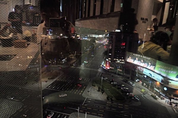 美食 ░ jhujian築間幸福鍋物 高雄大立店,豐富新鮮的海鮮和高CP值性價比,吃火鍋看夜景-高雄質感火鍋推薦_16.jpg 美食 ░ jhujian築間幸福鍋物 高雄大立店,豐富新鮮的海鮮和高CP值性價比,吃火鍋看夜景-高雄質感火鍋推薦_16.jpg