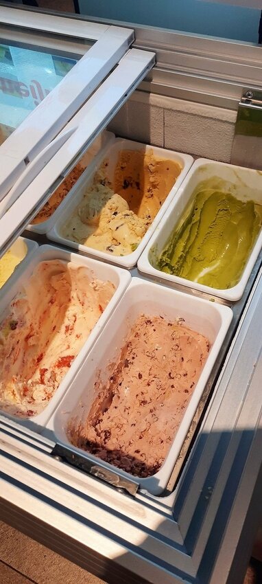 美食 ░ jhujian築間幸福鍋物 高雄大立店,豐富新鮮的海鮮和高CP值性價比,吃火鍋看夜景-高雄質感火鍋推薦_101.jpg 美食 ░ jhujian築間幸福鍋物 高雄大立店,豐富新鮮的海鮮和高CP值性價比,吃火鍋看夜景-高雄質感火鍋推薦_101.jpg