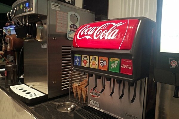 美食 ░ jhujian築間幸福鍋物 高雄大立店,豐富新鮮的海鮮和高CP值性價比,吃火鍋看夜景-高雄質感火鍋推薦_60.jpg 美食 ░ jhujian築間幸福鍋物 高雄大立店,豐富新鮮的海鮮和高CP值性價比,吃火鍋看夜景-高雄質感火鍋推薦_60.jpg