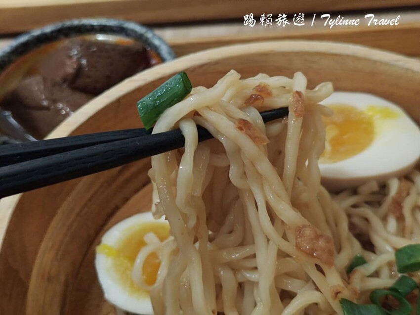 新北市中和區【新北美食】大師兄銷魂麵舖，彈牙麵條搭配濃郁湯頭 | 永安市場四號公園必吃美食 | 中和美食推薦