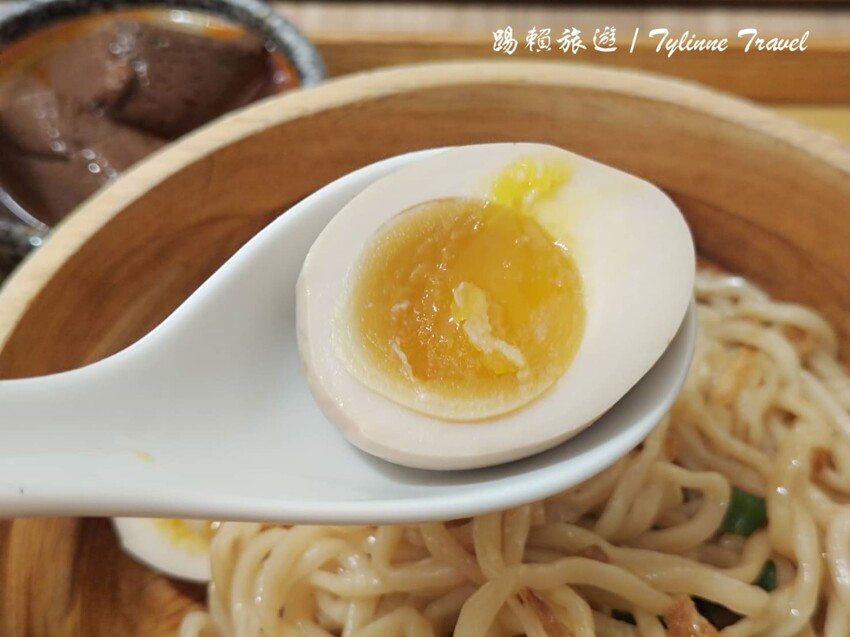 新北市中和區【新北美食】大師兄銷魂麵舖，彈牙麵條搭配濃郁湯頭 | 永安市場四號公園必吃美食 | 中和美食推薦