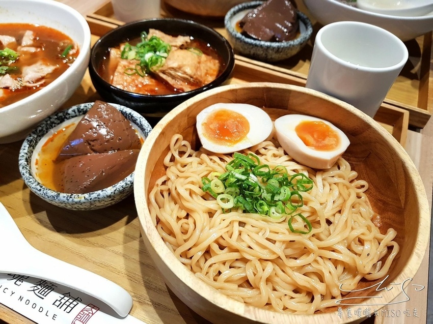 大師兄銷魂麵舖四號公園店 中永和美食 專業噗嚨共MISO吃走 (19).jpg 大師兄銷魂麵舖四號公園店 中永和美食 專業噗嚨共MISO吃走 (19).jpg